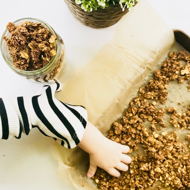 Homemade Gingerbread Granola