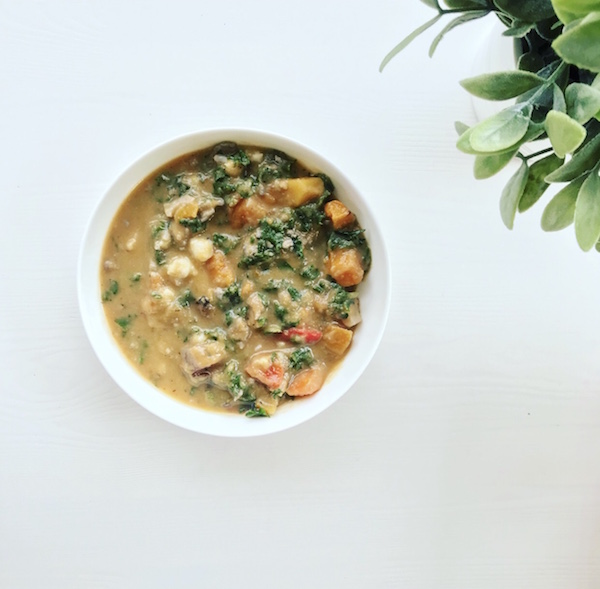 Creamy Roasted Vegetable Soup with Chicken and Kale